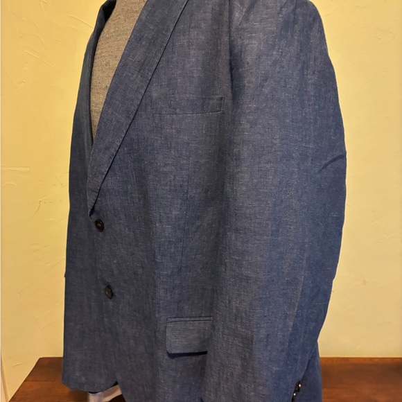 Johnny Biggs  Sport Coat with Notch Lapel and Tailored Silhouette. 100% Linen - Picture 2 of 7
